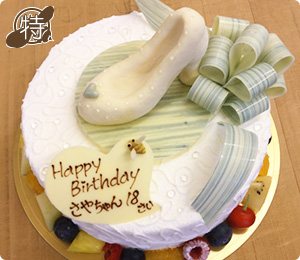 デコレーションケーキ 浜松のケーキ店 デコレーション バースデーケーキ リープリング