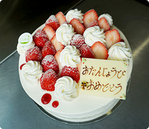 いちごのケーキ（12～5月）
